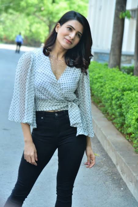 Samantha Akkineni Top 5 Hottest Polka Dot Outfits That You Might Steal From Her Wardrobe 1