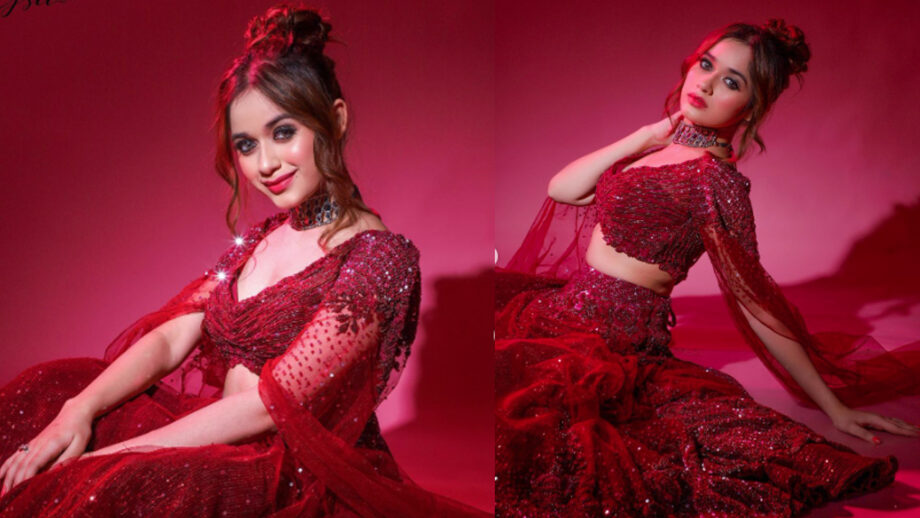 Diva in Red: Jannat Zubair Rahmani looks like a princess in latest ethnic fashion wear