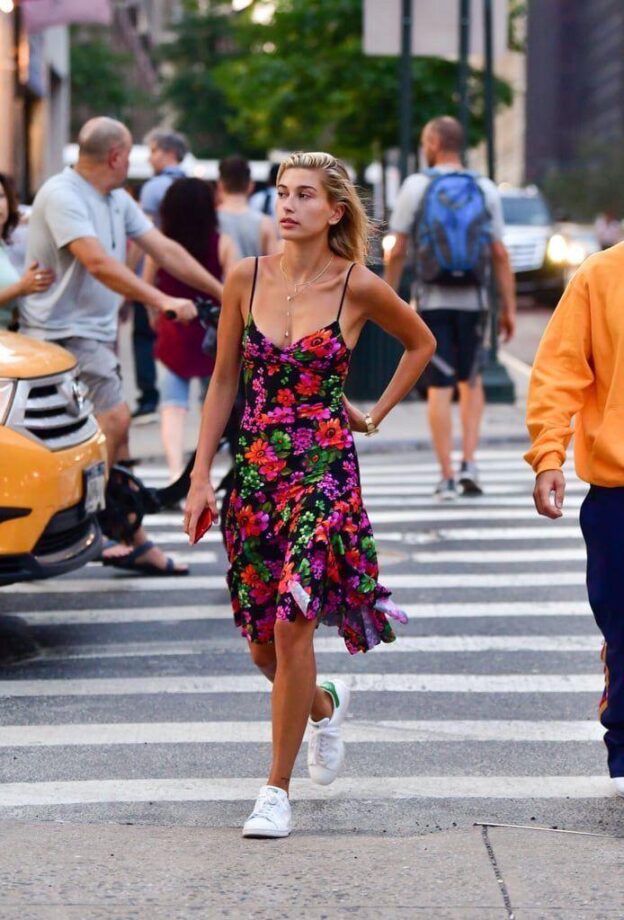Hailey Bieber Top 5 Hottest One-Piece Dresses That You Should Have In Your Wardrobe - 0
