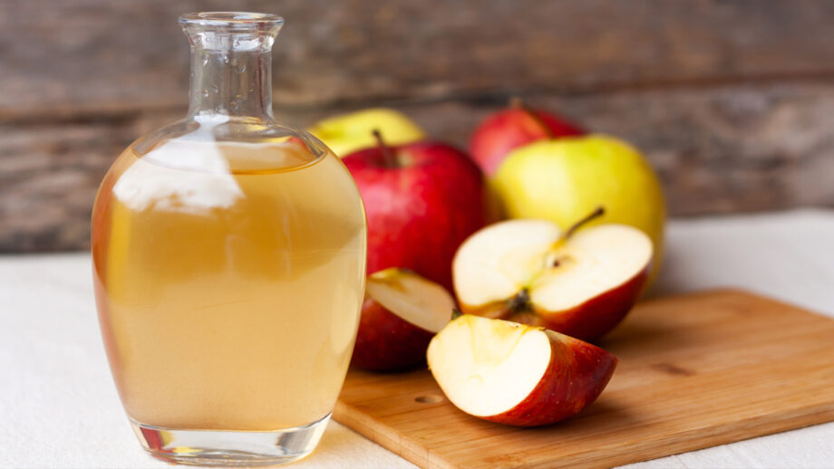Is Apple Cider Vinegar Good For Health: Know Its Pros & Cons