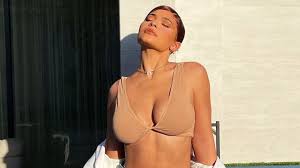 Kylie Jenner’s Top 7 Hottest Bikini Pics Of 2020 2