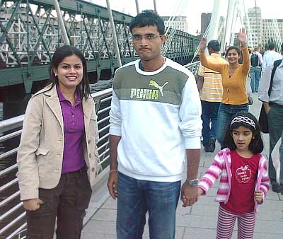 Sourav Ganguly And His Rare Unseen Moments With Family 2