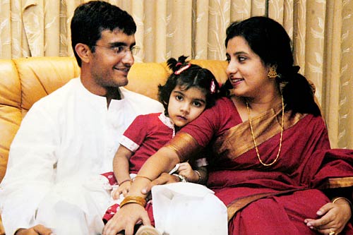 Sourav Ganguly And His Rare Unseen Moments With Family 3