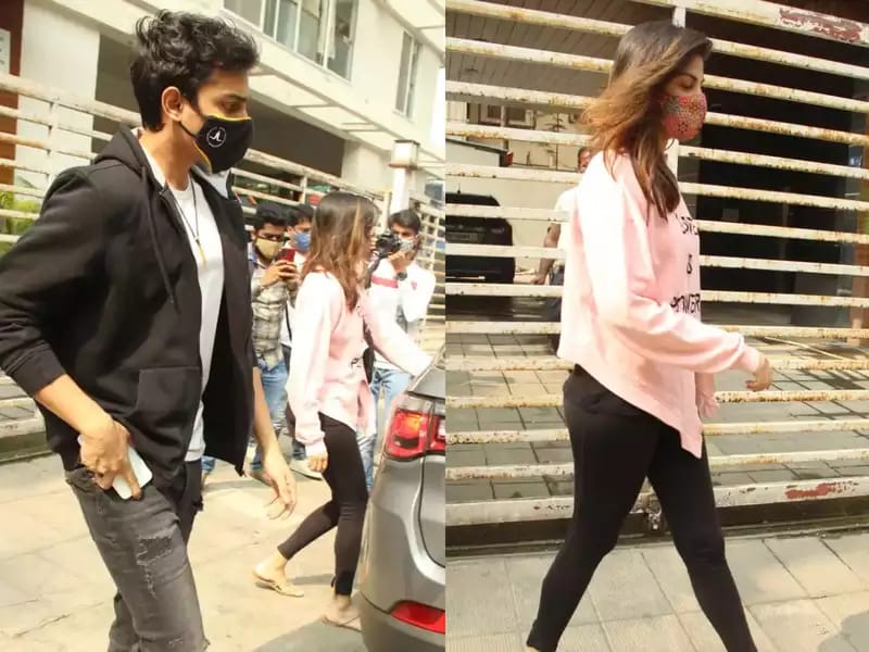 Sushant Singh Rajput death case: Rhea Chakraborty and brother Showik Chakraborty spotted at NCB office 1