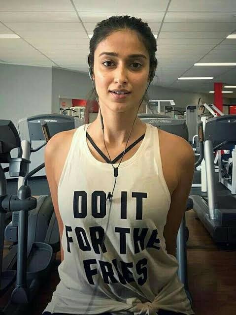 Tamannaah Bhatia, Ileana D'Cruz and Rashmika Mandanna's attractive Workout Photos That Went Viral On Social Media 792439