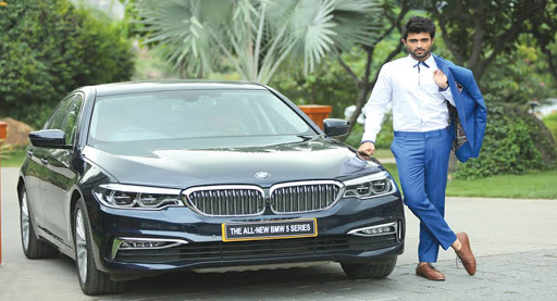 Vijay Deverakonda, Mahesh Babu, NTR Jr, Allu Arjun: Car Collection To WOW You 4