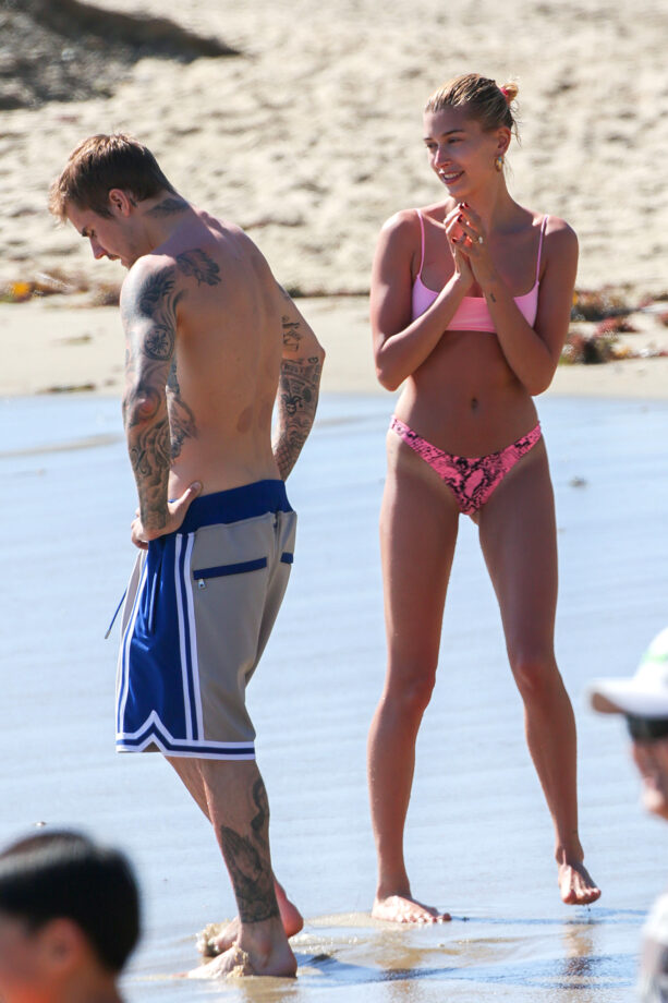 Gigi Hadid Vs Hailey Bieber: Whose Swimwear Would You Like To Wear? - 5