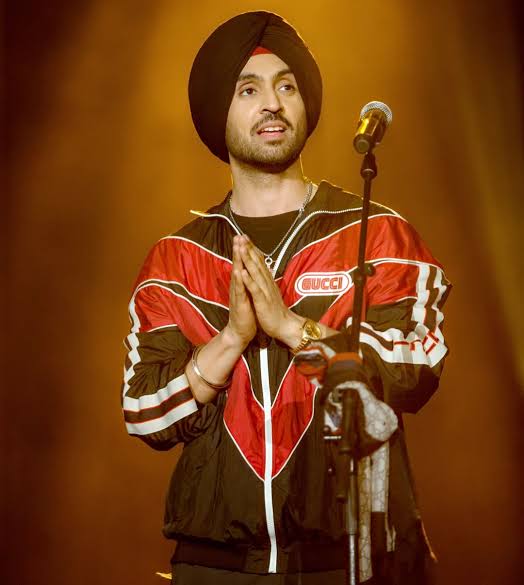 Diljit Dosanjh, Yo Yo Honey Singh, Guru Randhawa: Coolest looks in glittery jackets - 1