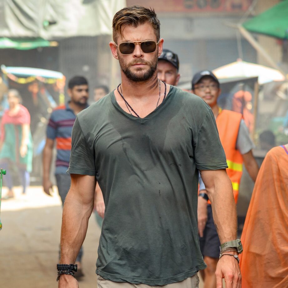 Chris Hemsworth's Sunglasses