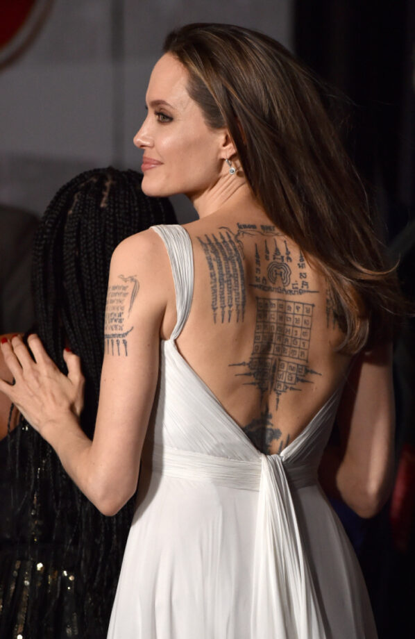 3 Looks In Which Angelina Jolie Flaunts Her Back, See Pictures Here 793296