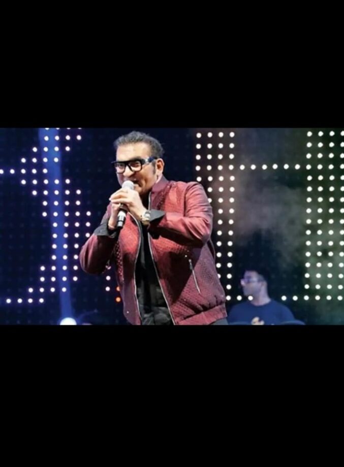 Abhijeet Bhattacharyya's Best On Stage Moments Ever - 1