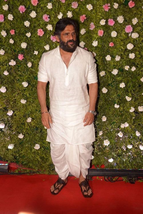 Bollywood Actor Who Paired Dhoti With Kurta From Suneil Shetty To Varun Dhawan - 0