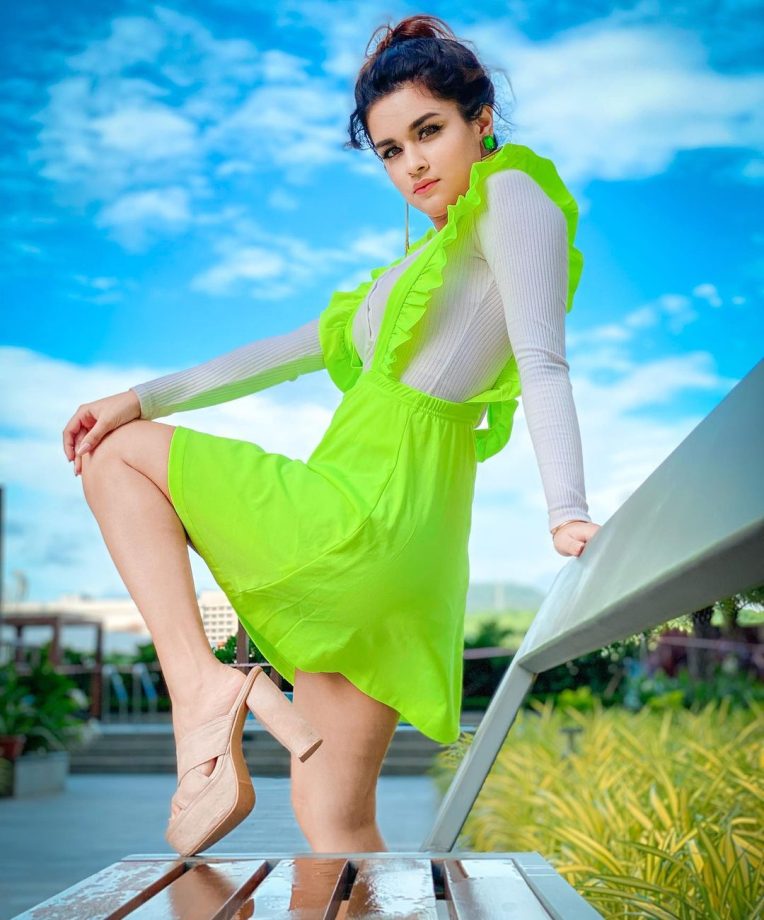 Count on Avneet Kaur, Ashnoor Kaur, Jannat Zubair, and Arishfa Khan: They clearly have a thing for brilliant shades of green 821927