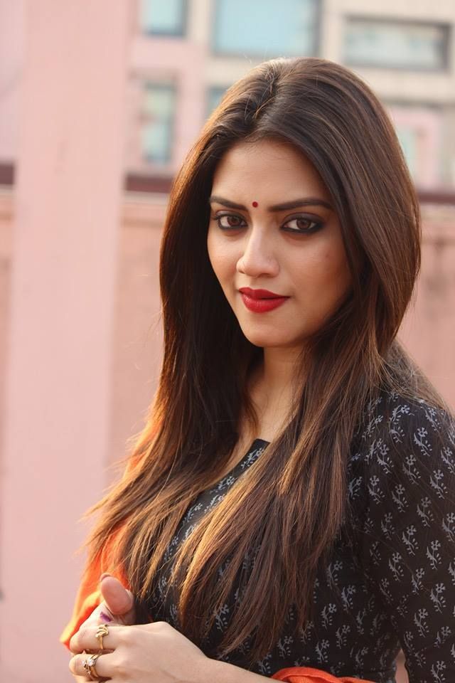 Nusrat Jahan's Best 3 HairStyles You Would Like To Copy | IWMBuzz