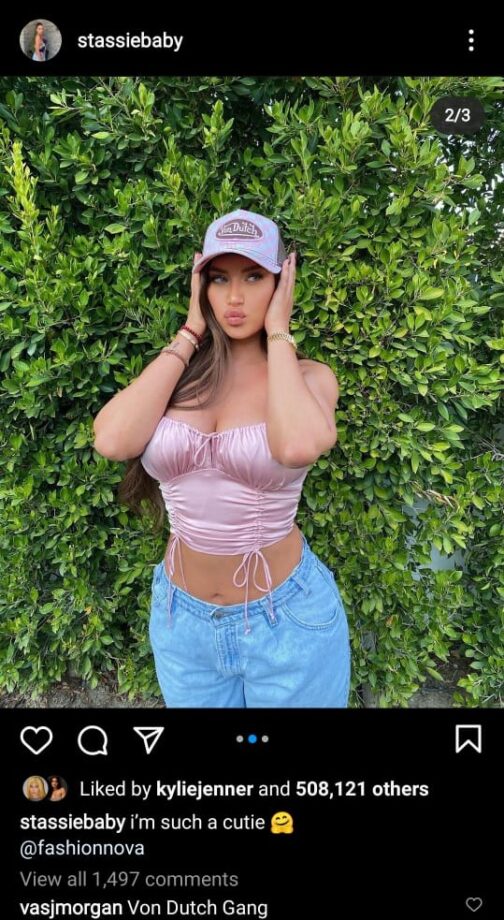 Picture Leaked: Anastasia Karanikolaou burns internet with her new attractive photo, fans feel the burn 793055