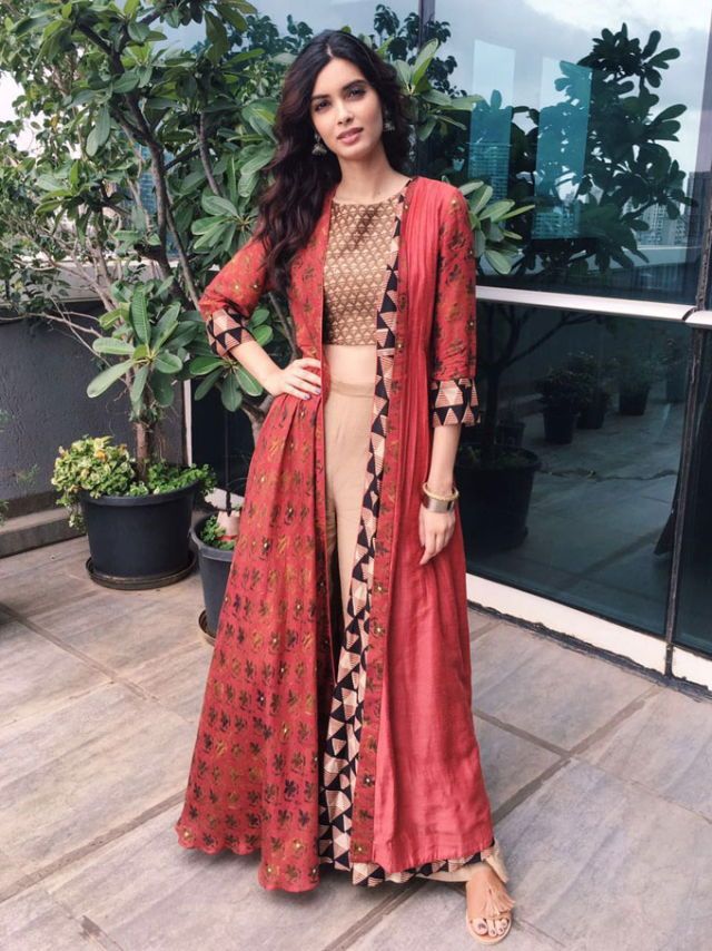 3 Ethnic Wear Looks Of Diana Penty That Will Spice Up Your Hotness For Wedding Season - 2