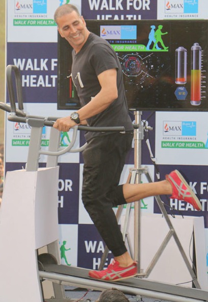 Akshay Kumar and his fitness mantra - 0