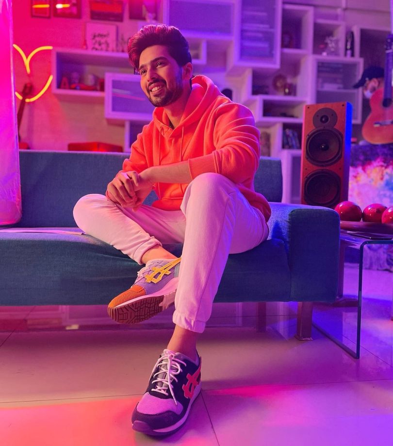 Armaan Malik Is A Fan Of Hoodies And These Looks Of Him Are The Proof, See Here 821717