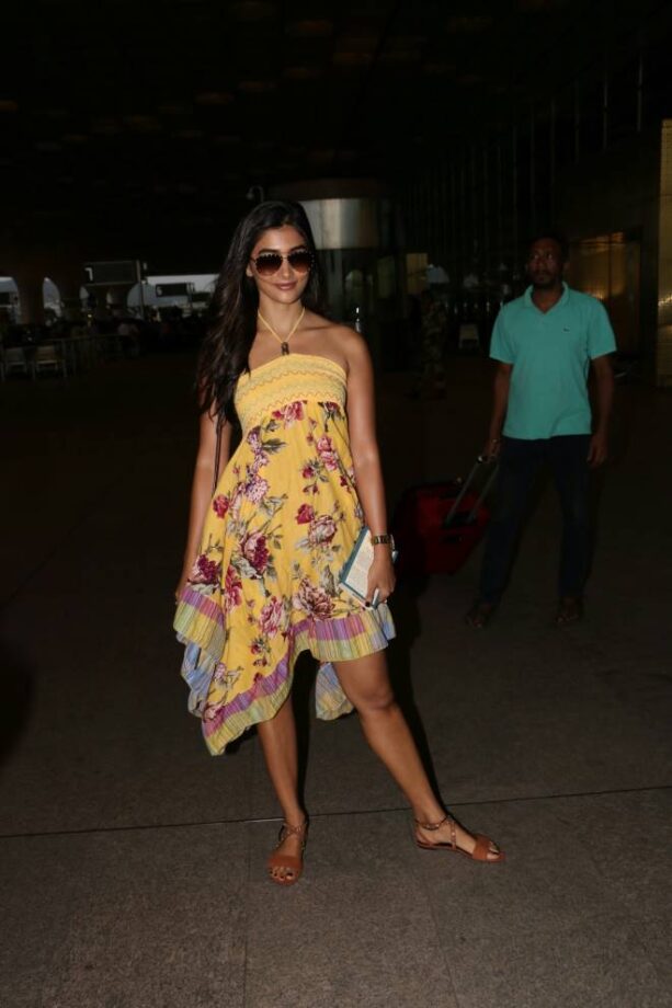 Here Are Some Of The Gorgeous Airport Looks Of Beauty Pooja Hegde - 0
