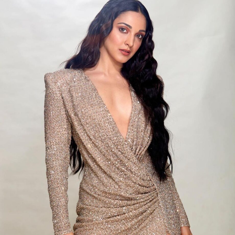 Kiara Advani Can Slay Every Attire Like A Pro, See Her Top 7 Looks Of All Times - 2
