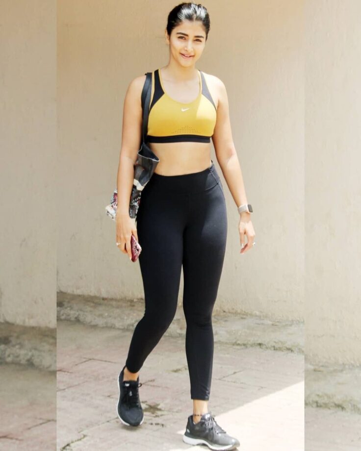 Pooja Hegde's Attractive Looks In Gym Wear, See Photos 793338
