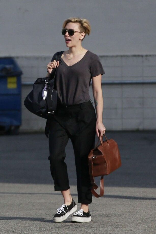 Scarlett Johansson's Street Style Look Book: These Pictures Redefine Gorgeousness 766796
