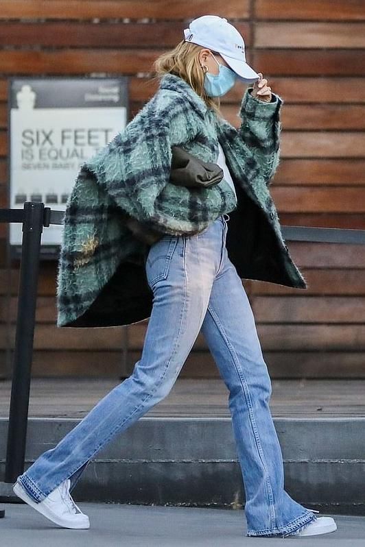 Street Style Jacket Looks Of Hailey Bieber Is Just Amazing 767464