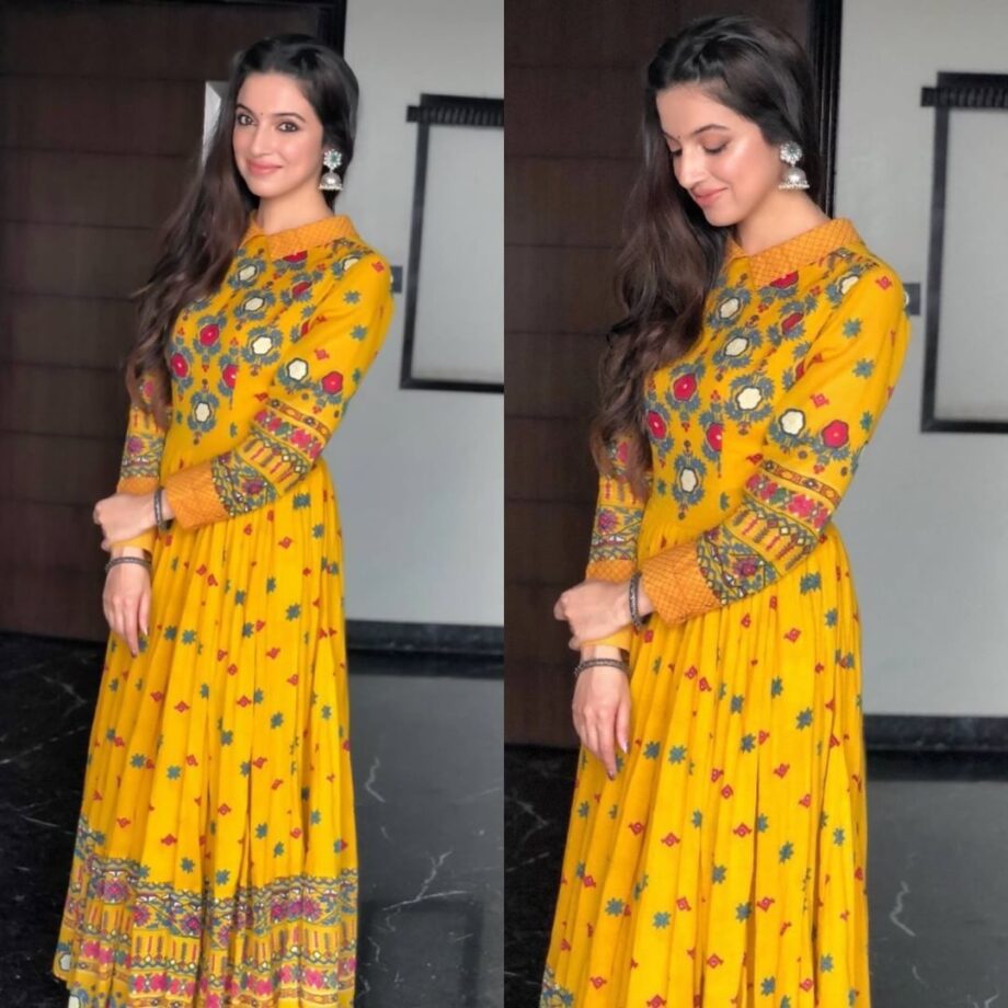 Time Back When Divya Khosla Kumar Shined Brighter In Yellow Outfits - 1