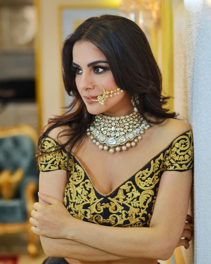 5 times Surbhi Jyoti and Shraddha Arya made us skip a heartbeat with their remarkable off-shoulder outfits 836800