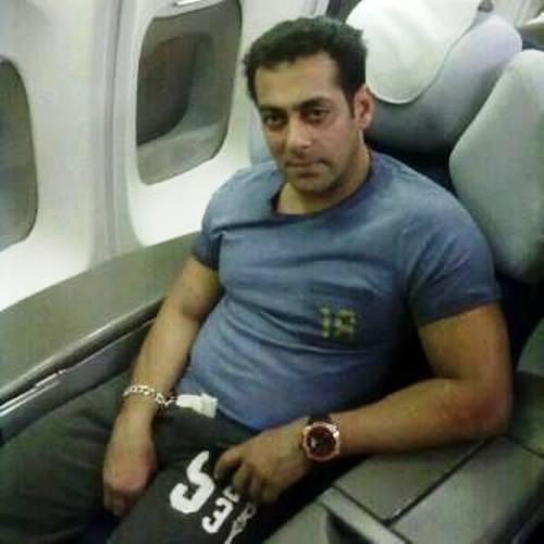 Bollywood Stars With Private Jets: From Salman Khan To Akshay Kumar - 4