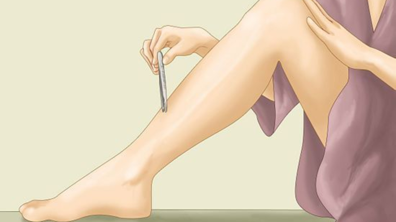 Razor Or Wax: What Is The Best Way To Get Rid Of Body Hair? Know Here |  IWMBuzz