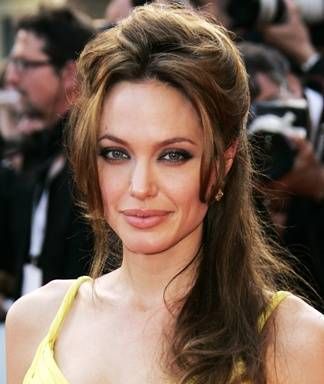 Angelina Jolie & Jennifer Aniston Never Had A Bad Hair Day: Proofs Here 766319