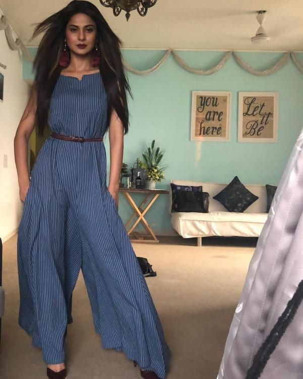 Be Fashion BFF With Jennifer Winget: Exclusive Fashion Looks To Steal From Her 854533