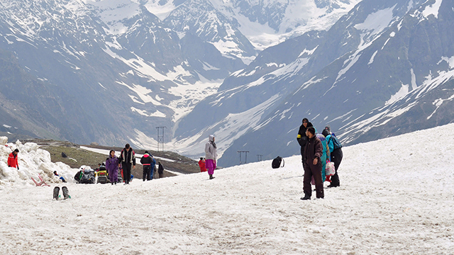 Experience Heaven On Earth: Top 10 Hill Stations In India 766302