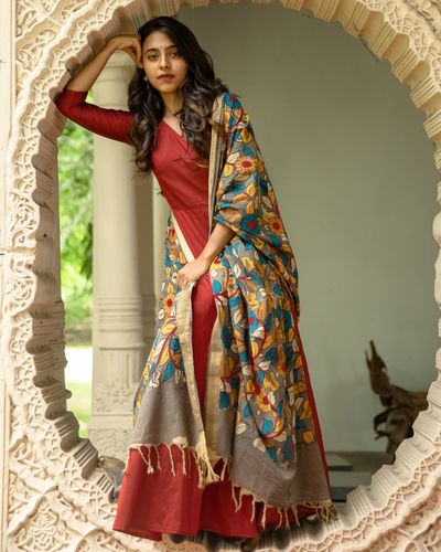Must-Have Dupattas To Level Up Your Ethnic Game 866771