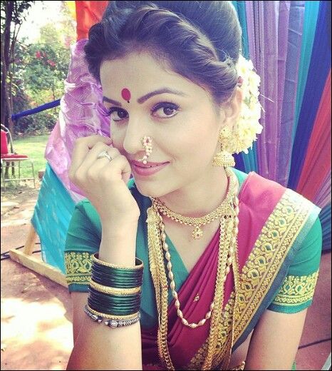 My super cutest bride @rutuja.kadam07 setting maharashtrian bridal goals on  her wedd… | Bridal hairstyle indian wedding, Indian bridal hairstyles,  Indian hairstyles