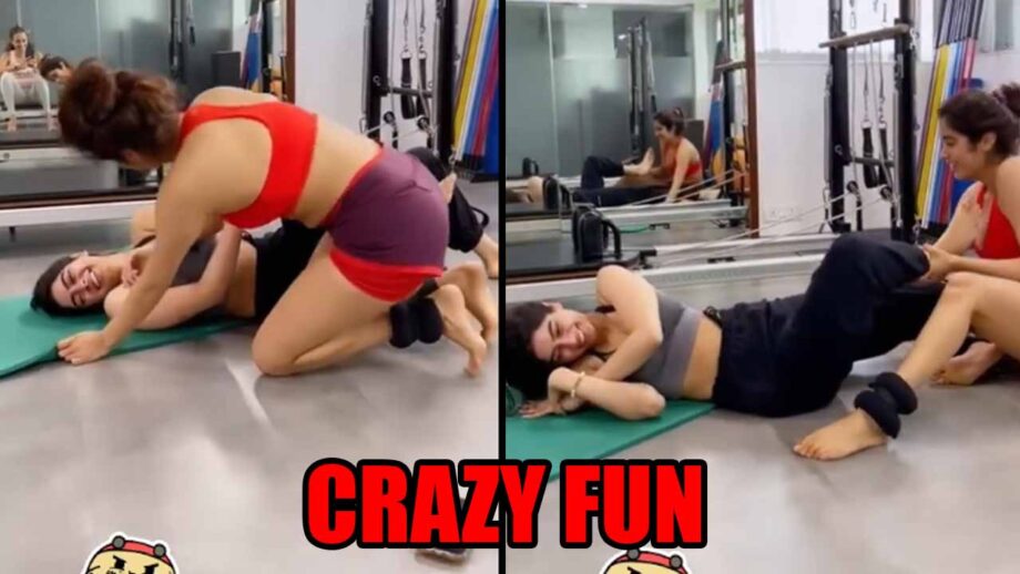 Watch Video: Janhvi Kapoor and Khushi Kapoor get into some crazy fun during workout 421552