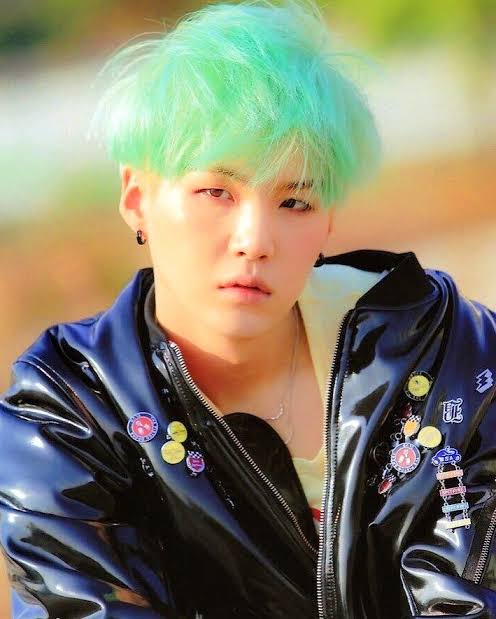 What A Hottie: BTS Suga Green Glam To Top The Glamour Game