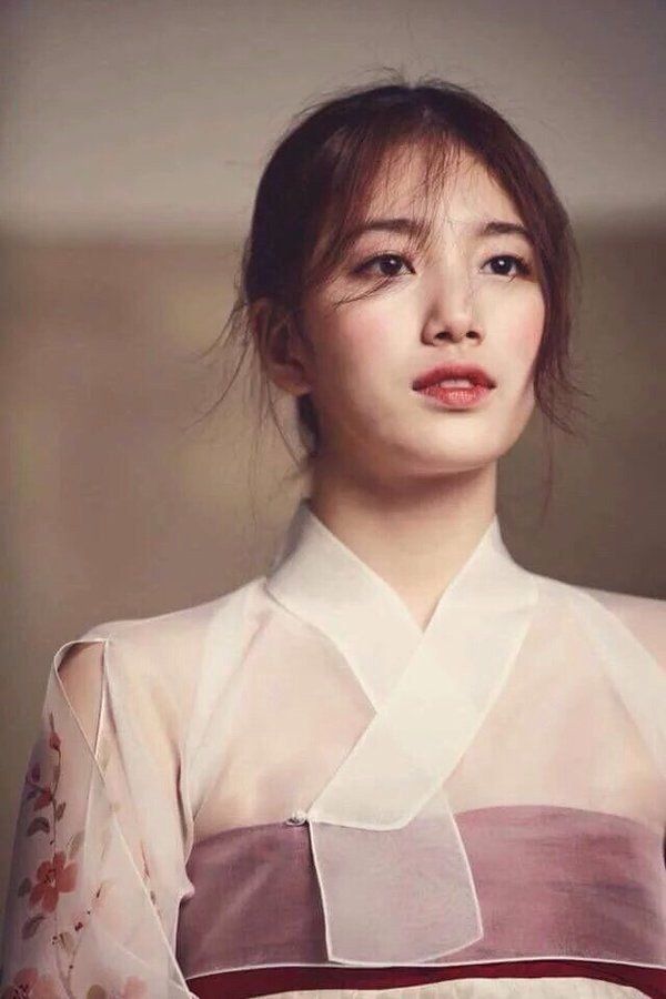 Bae Suzy’s Ethnic look will surely make a way into your hearts! Take a look 793867