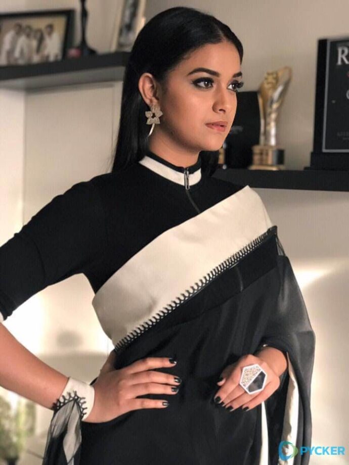 Glam On! 5 alluring pictures of Keerthy Suresh that prove she has a photogenic face and expressive eyes 793866