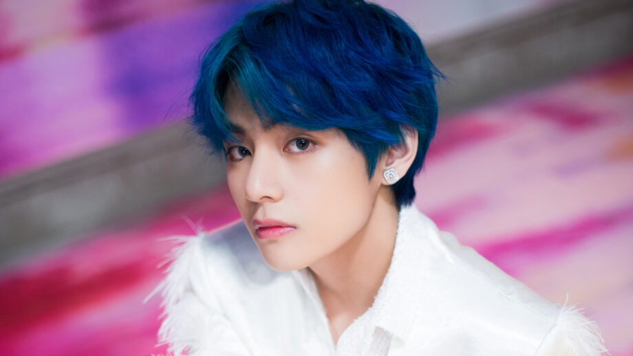 Secretly we all are in Love with BTS' 'V'! | IWMBuzz
