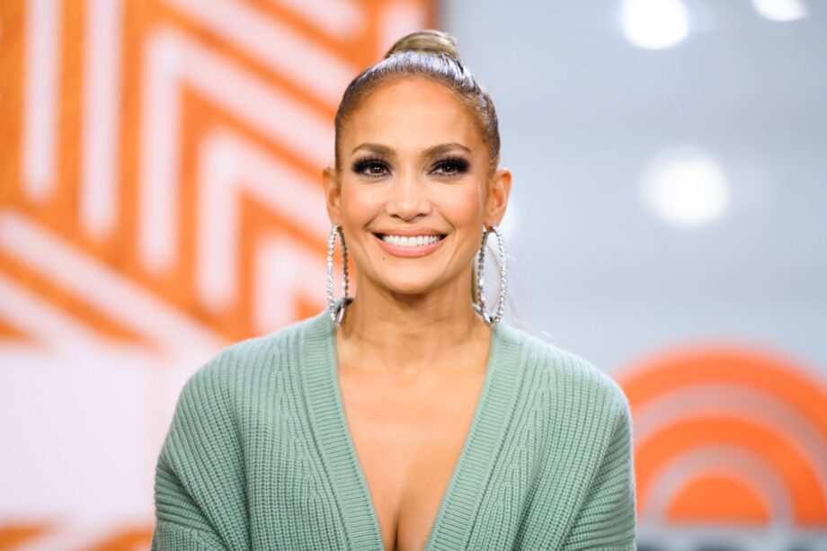 Jennifer Lopez Shares Her Fitness Secrets That She Follows In Her 50's;  Check Them Out | IWMBuzz