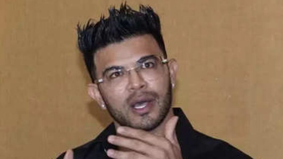 Sahil Khan accuses former Mr. India Manoj Patil of allegedly selling  harmful fake steroids, Mumbai Police register case against 'Style' actor  for allegedly instigating bodybuilder to attempt suicide | IWMBuzz