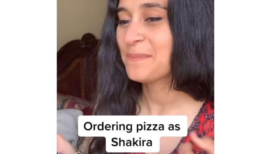 A Woman Pretending To Be Like Shakira While Ordering Pizza Has Left Netizens Giggle, Watch The Viral Video Here 487892
