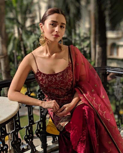 Throwing It Back To When Alia Bhatt Looked Divine In A Sabyasachi Red Sharara Style, See Exquisite Pictures That Will Make You Go Oh La La - 2
