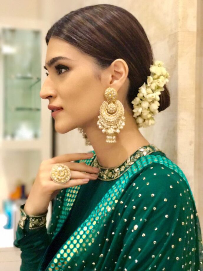 Low Bun Hairstyles To Pair With Ethnic Outfits: Take Cues From Kriti Sanon  | IWMBuzz