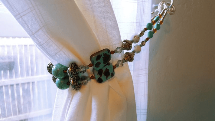 10 Ways To Include Beaded Jewellery In Your Interior Decoration, Check It Out - 0