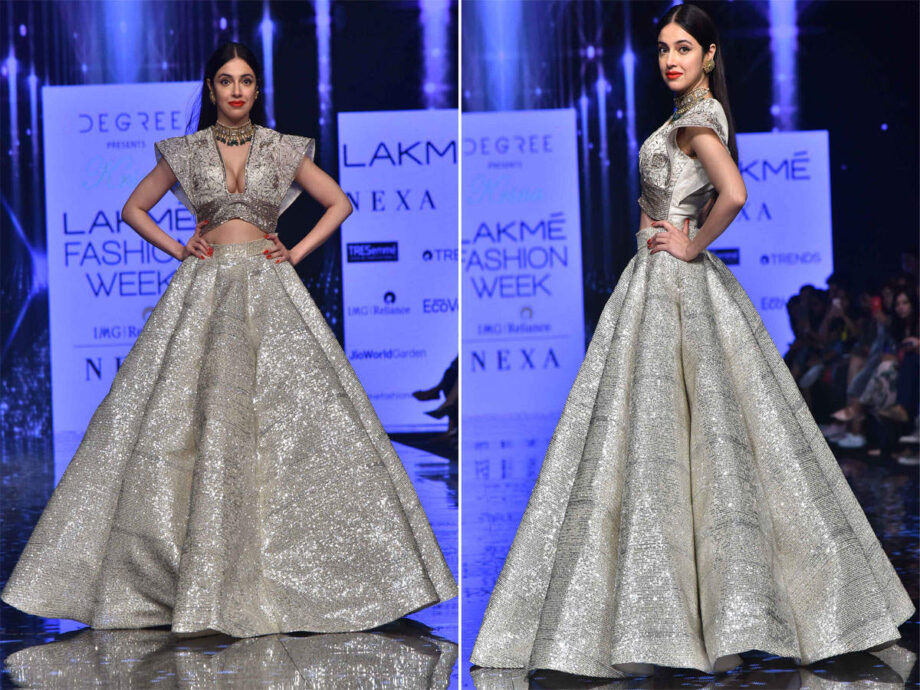 Our Favorite Show-Stopping Looks From Lakme Fashion Week: From Malaika Arora To Kareena Kapoor - 4