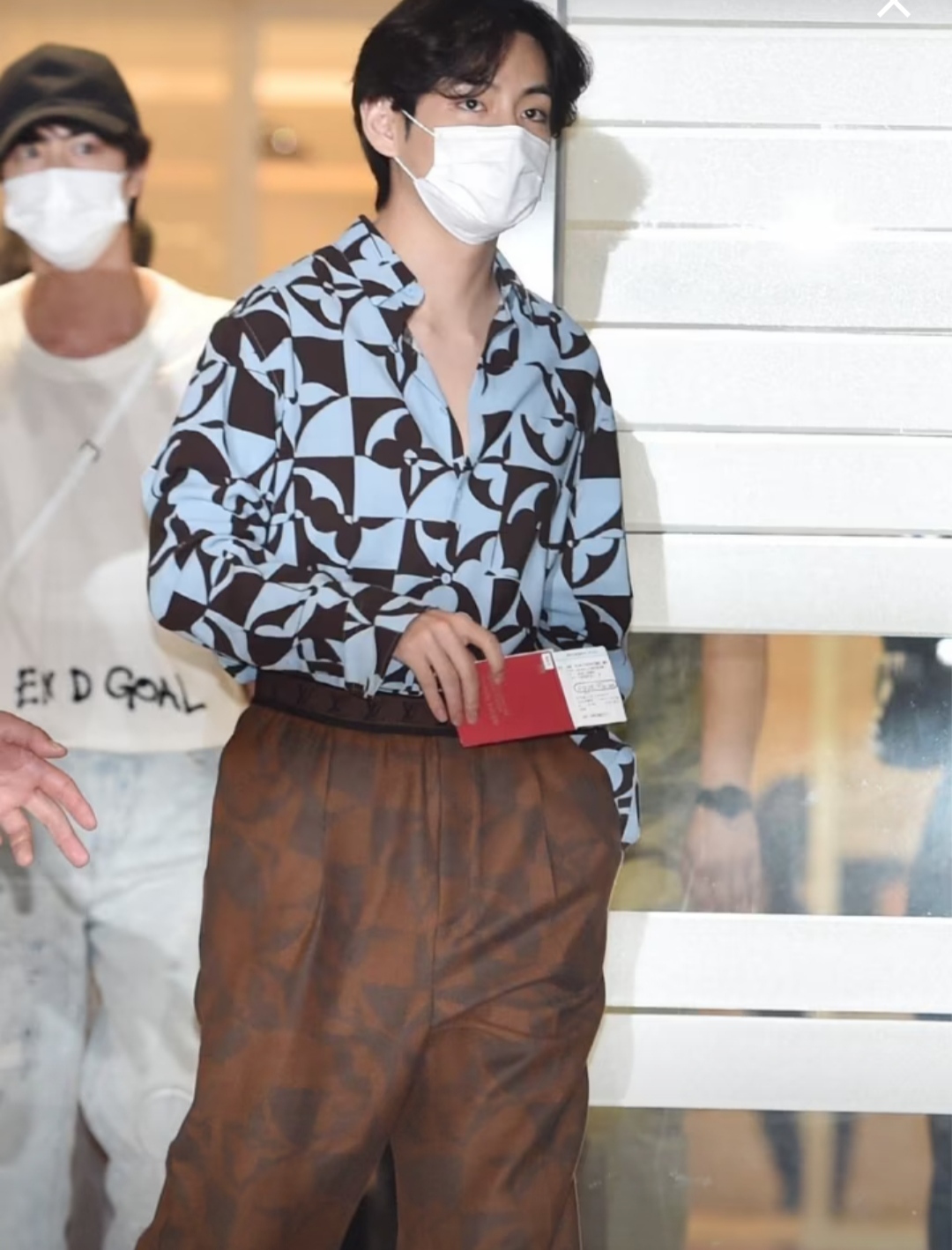 Style File! 5 BTS' V Aka Taehyung's Patterned Shirt Looks That Live In Our  Hearts Rent Free