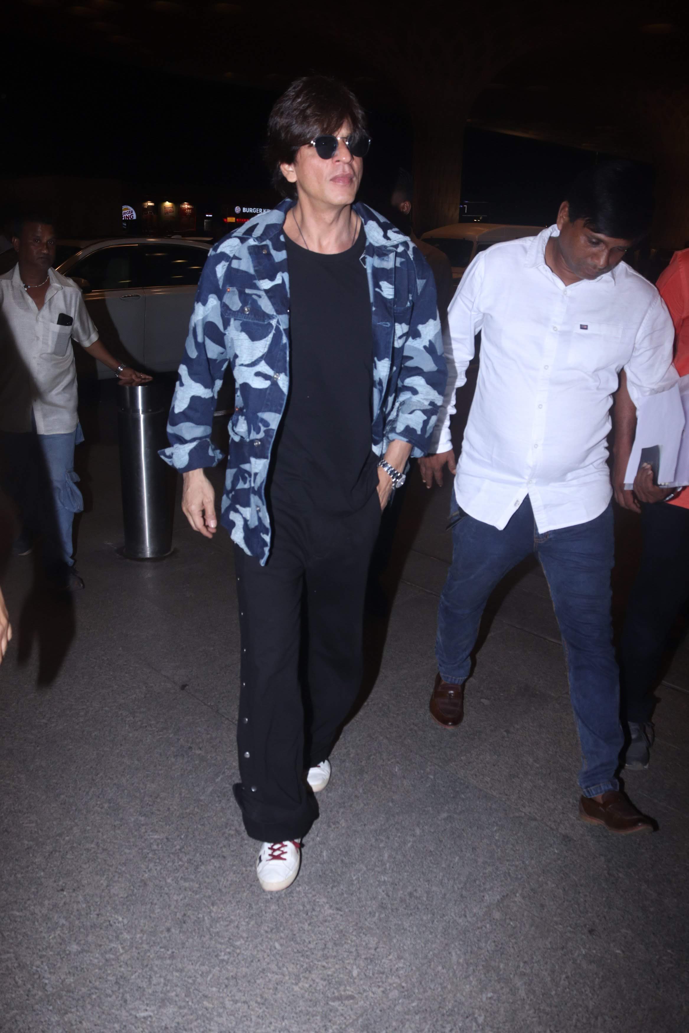 Shah Rukh Khan @ 50: Bollywood Badshah's style file | Entertainment Gallery  News - The Indian Express